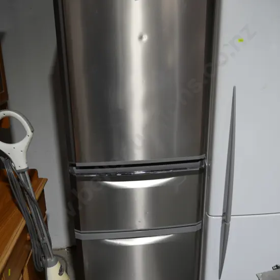 Mitsubishi electric stainless steel fridge freezer