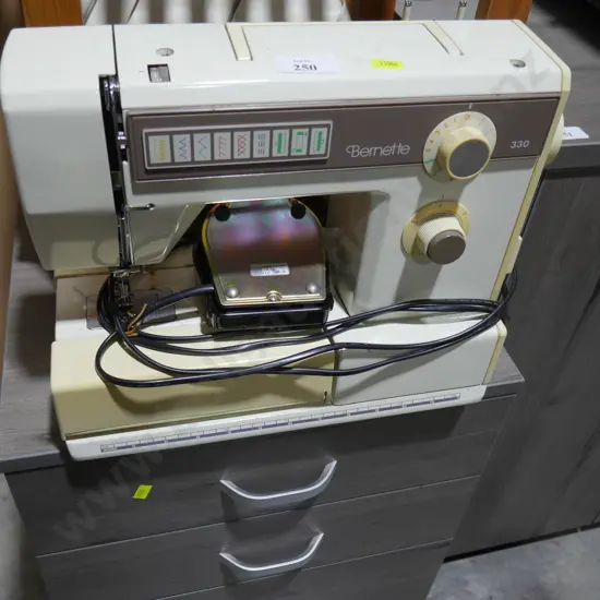 Bernett sewing machine