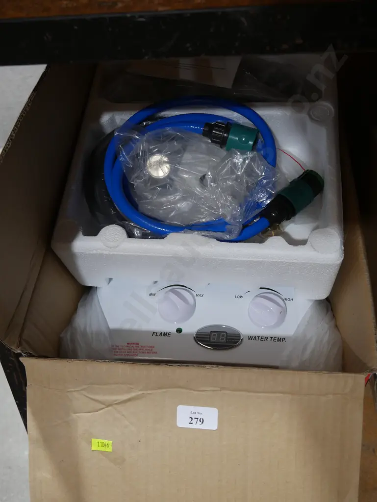 Portable gas water heater Image 1++