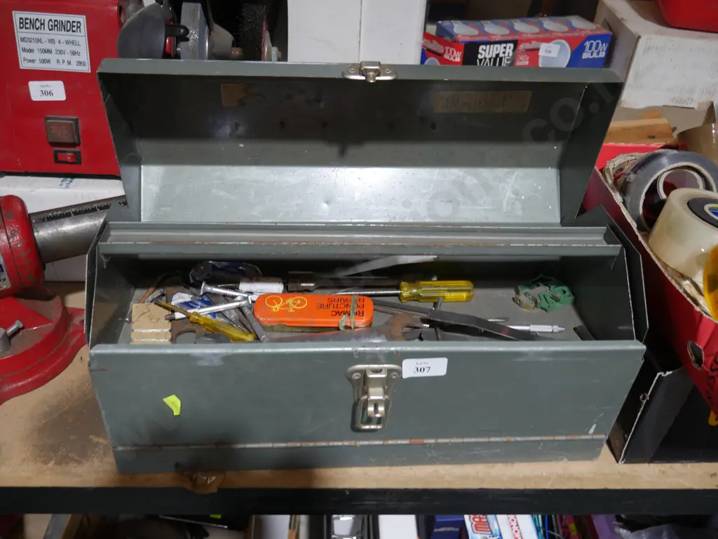 Tool box and contents Image 1++