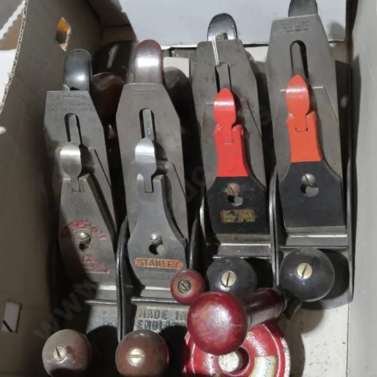 4 metal wood planes, hand drill