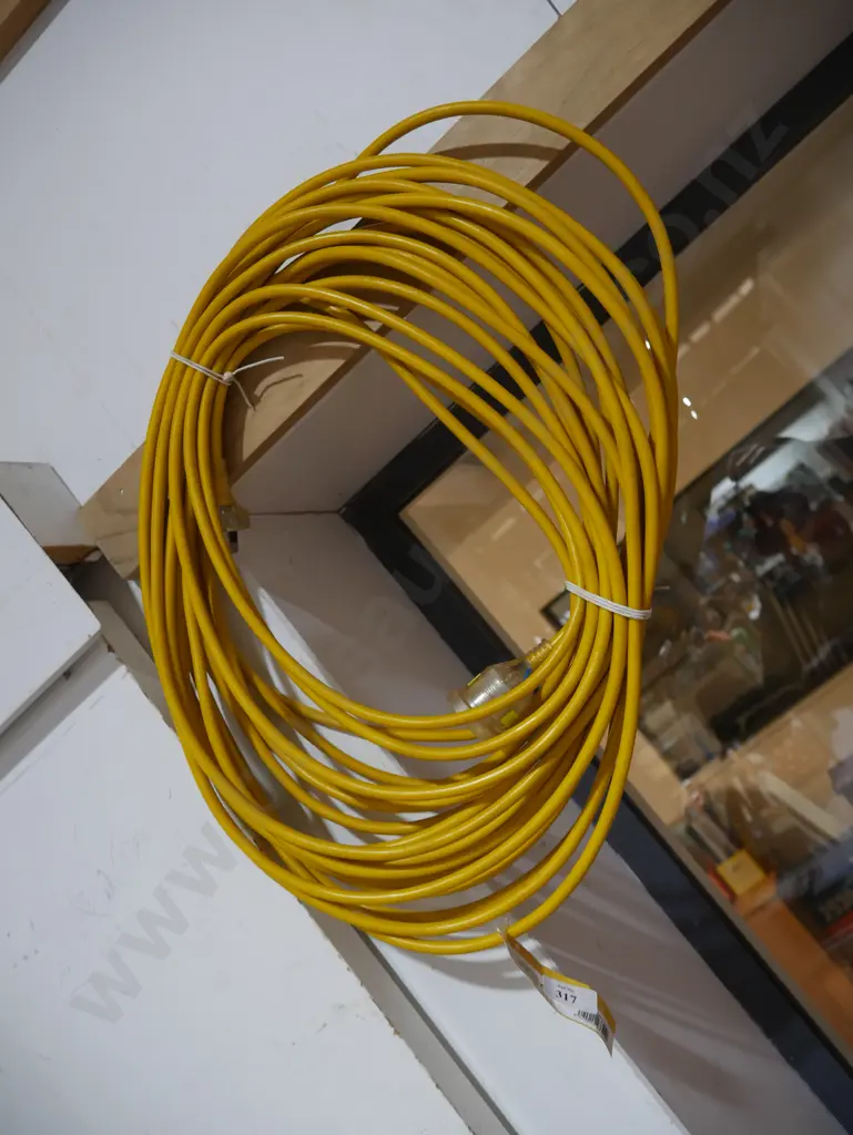 Extension cord Image 1++