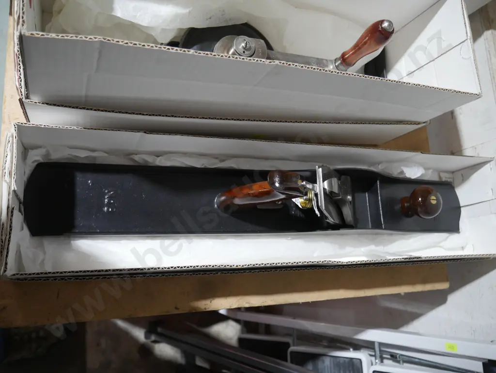 Metal jointer plane Image 1++