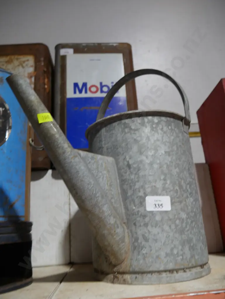 Watering can Image 1++