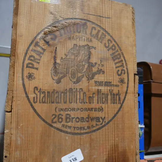 Pratt's motor car spirits wooden box