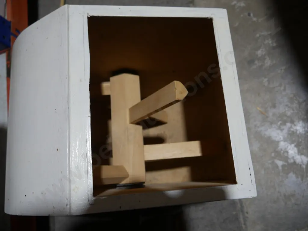 Butter churn Image 1++