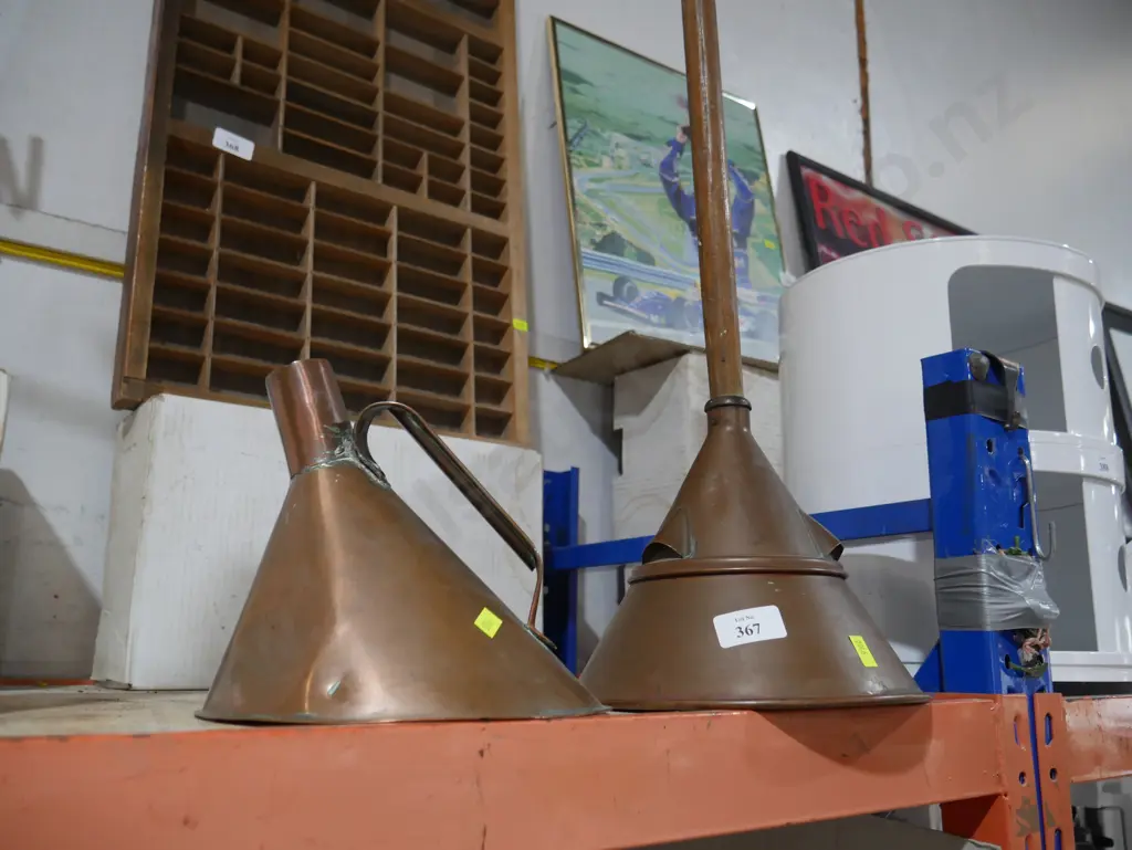 Vintage hand washing machine etc Image 1++