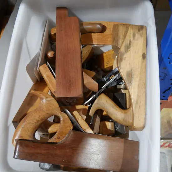 Assorted wood planes
