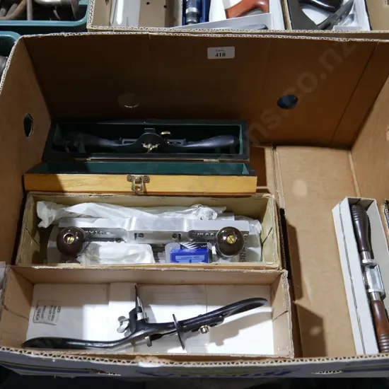 Assorted spoke shaves