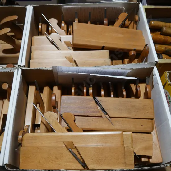 2 boxes molding planes