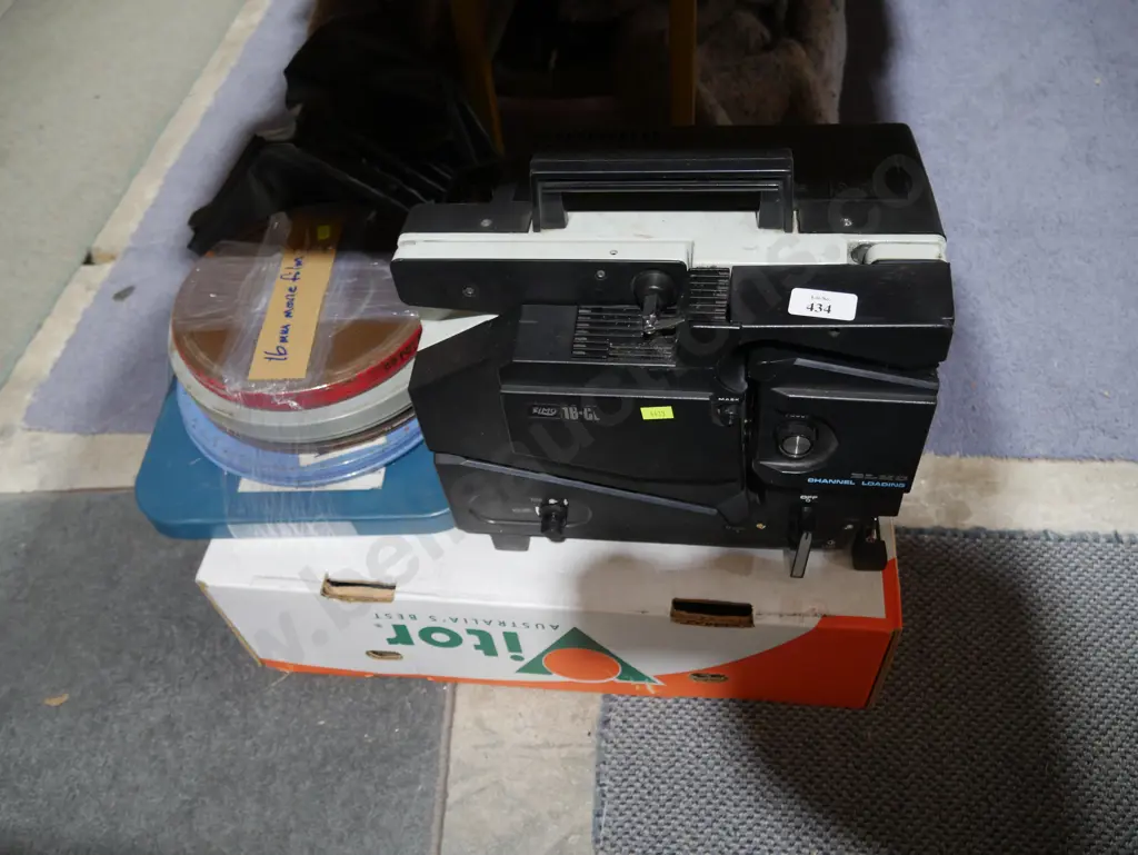 Film projector Image 1++