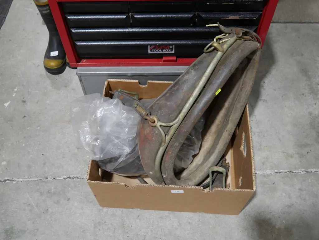 Vintage horse gear Image 1++