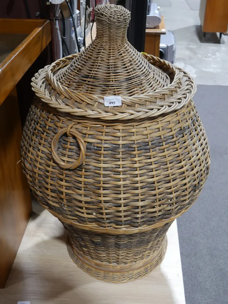 Cane basket Image 1++