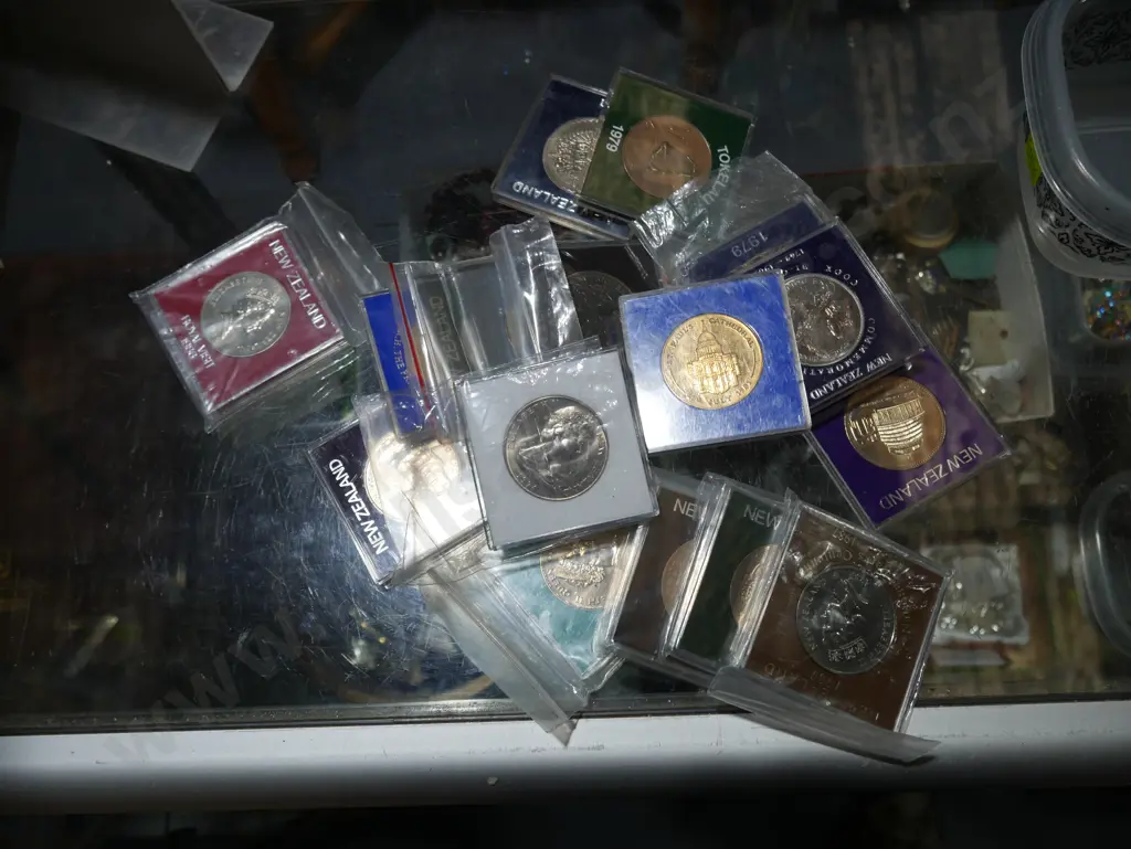Cased coins Image 1++