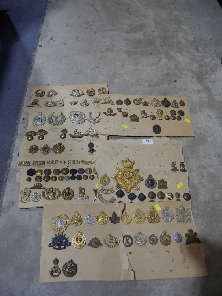 Large collection of military badges etc Image 1++