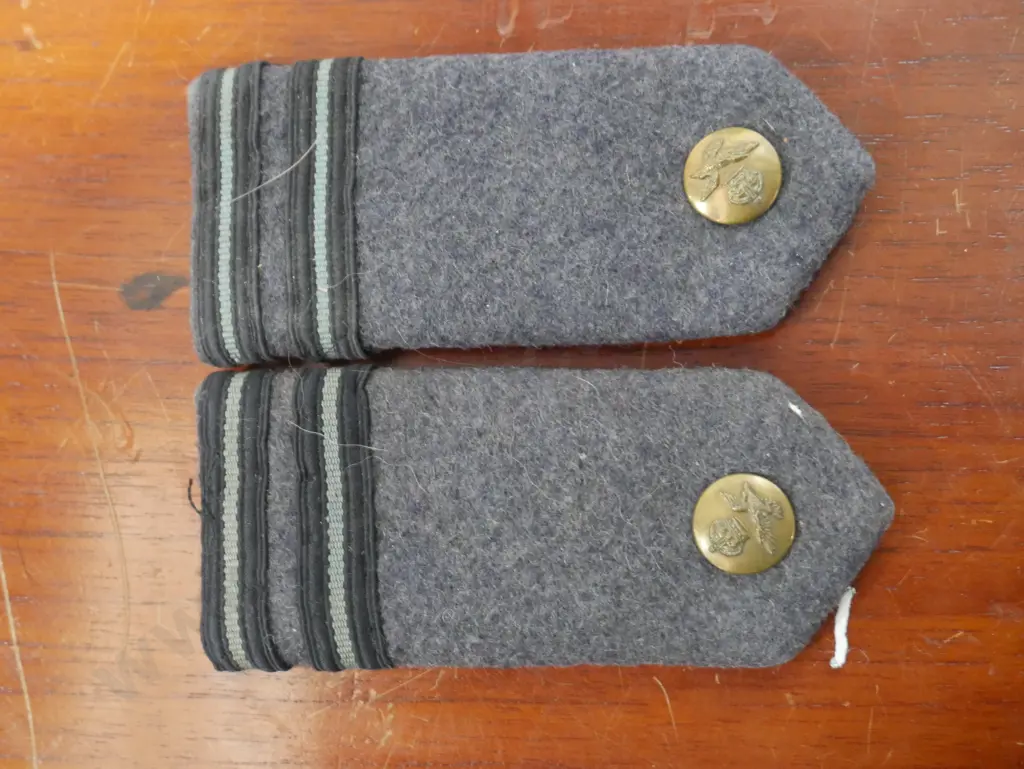 Military medals, epaulette Image 1++