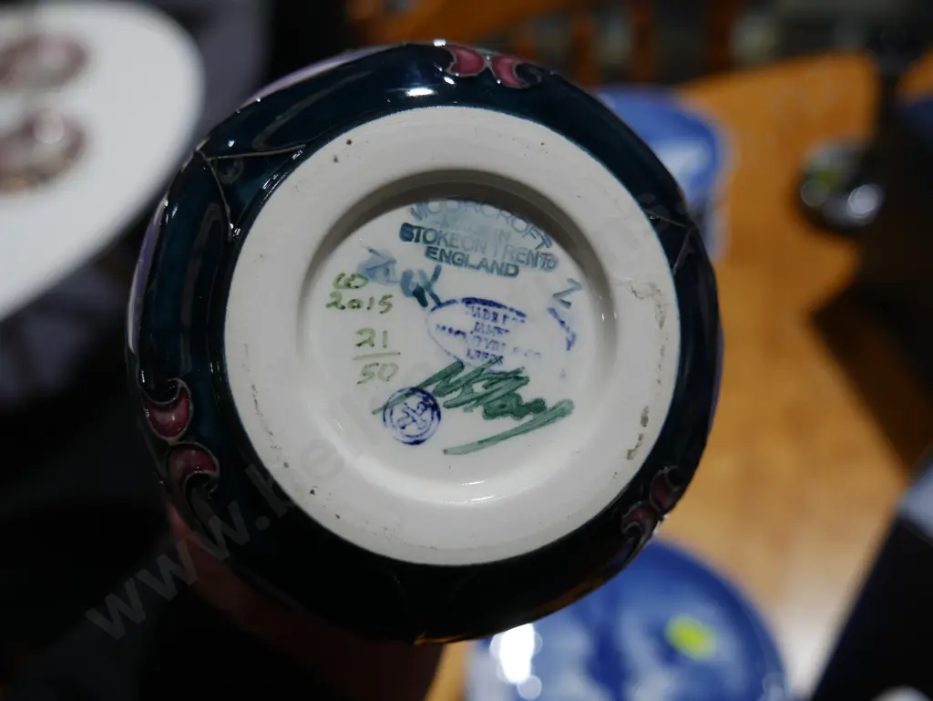 Moorcroft vase Image 1++