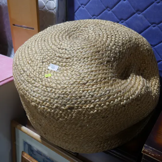 Wicker pouf