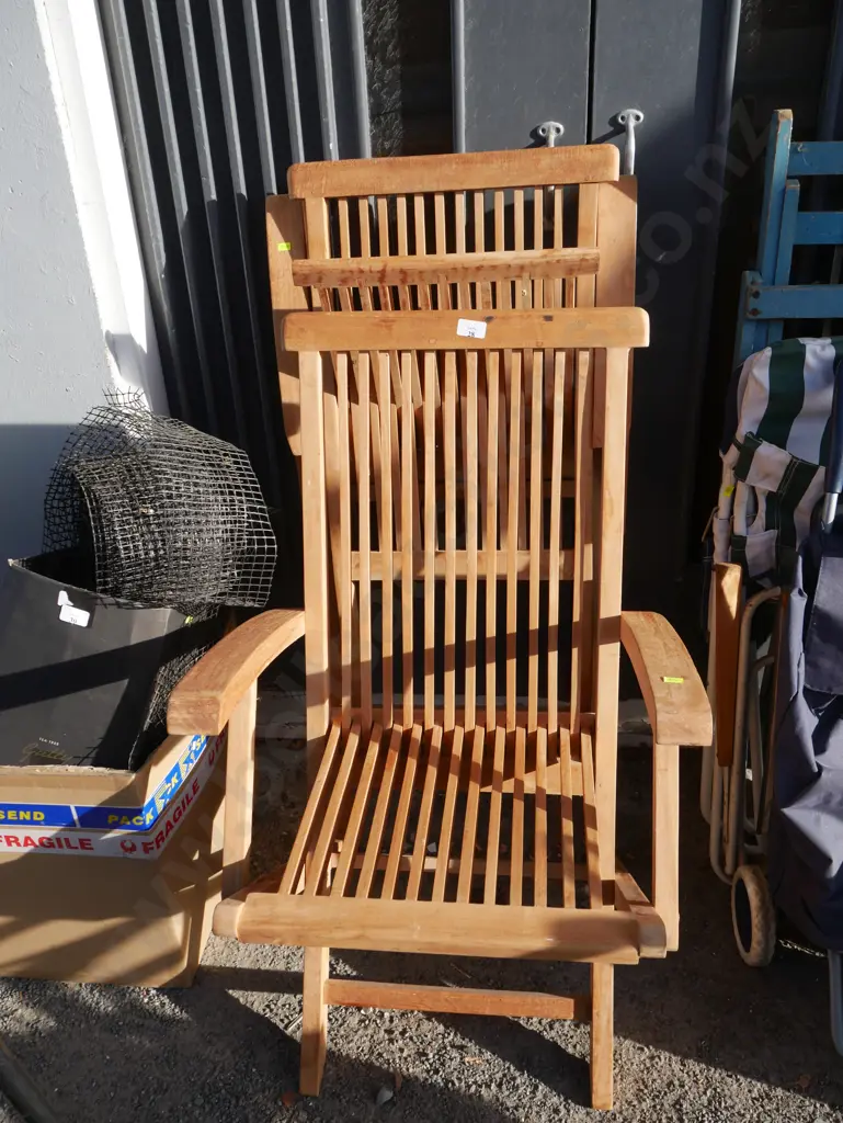 Two folding wooden chairs Image 1++