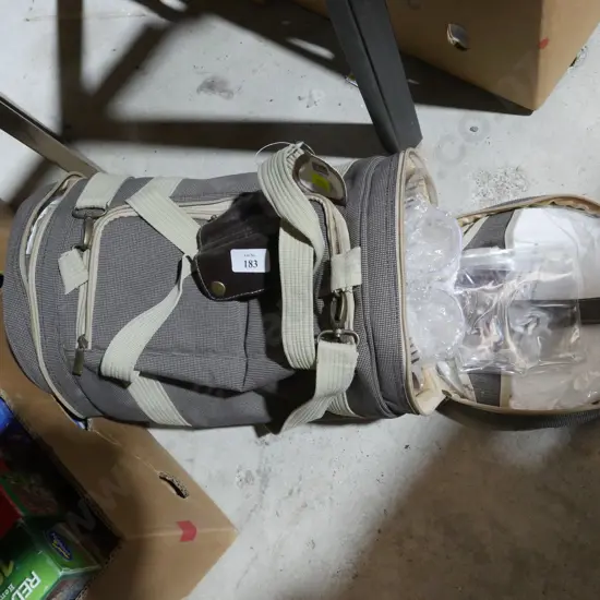 New picnic bag