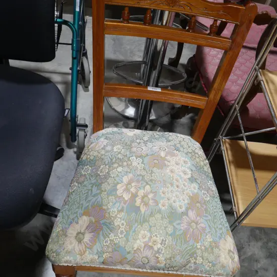 Dining chair