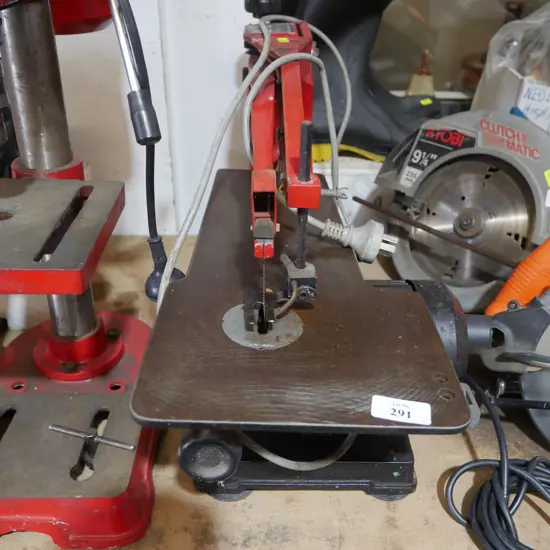 Scroll saw