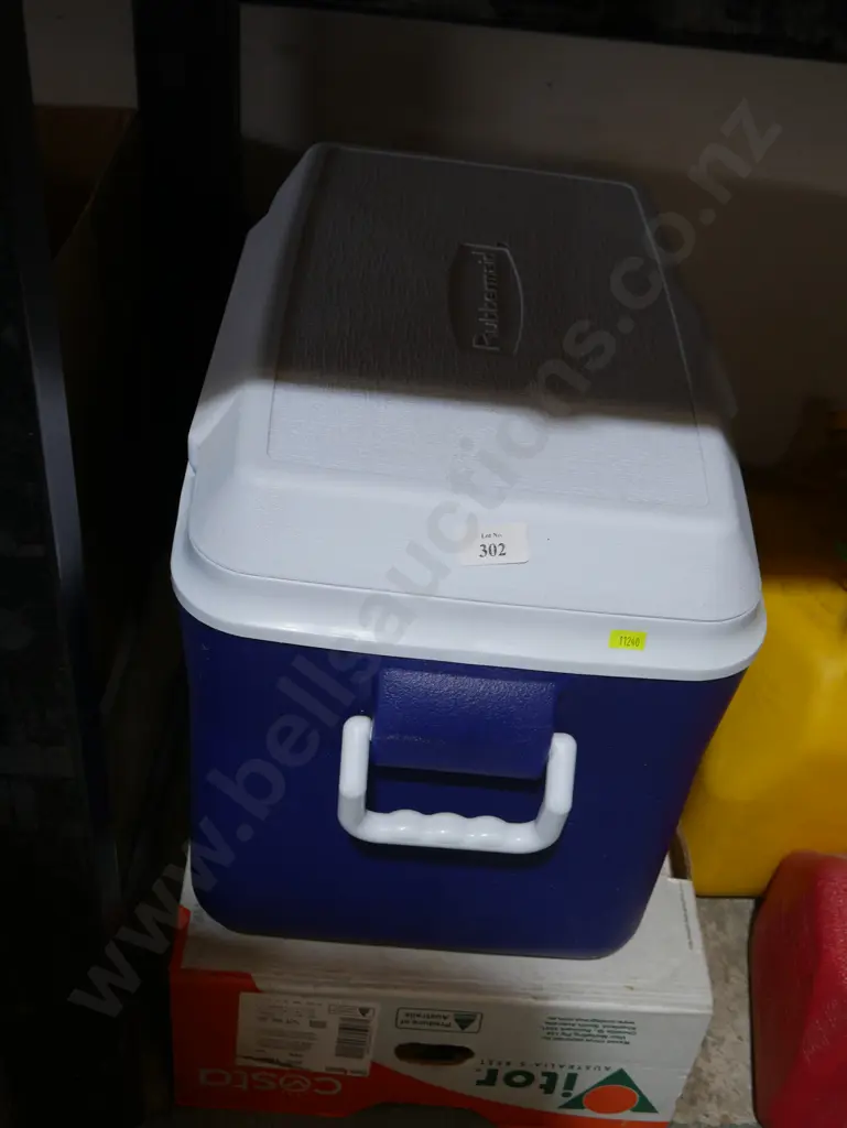 Chilly bin Image 1++