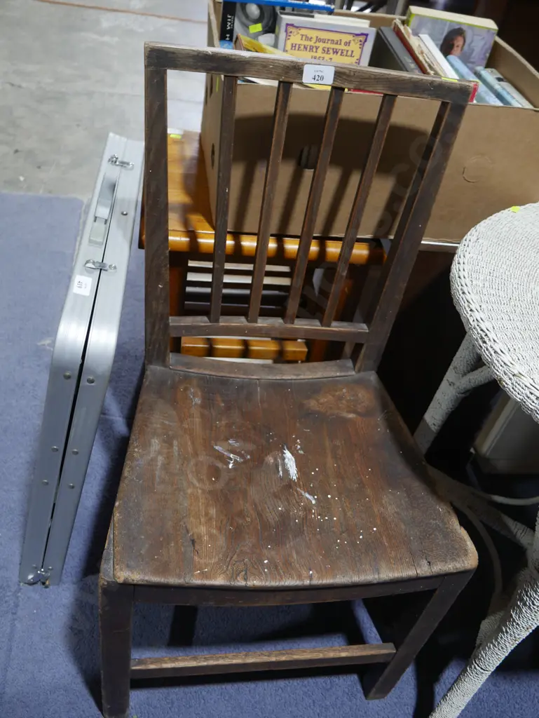 Old chair Image 1++