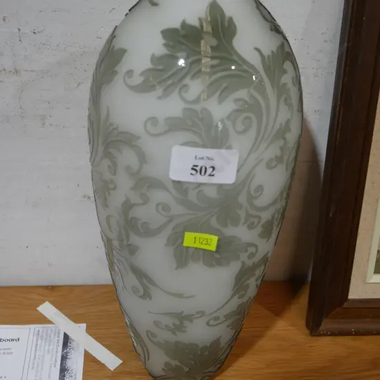 Glass vase