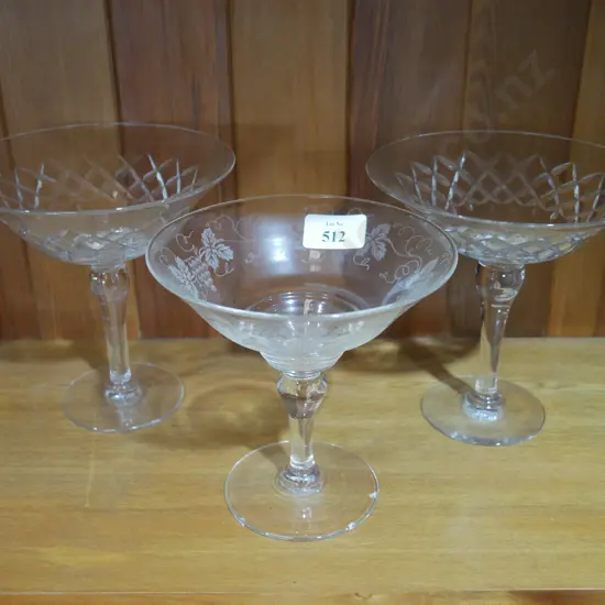 3 crystal comports