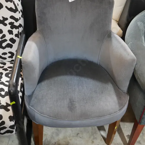 Tub chair