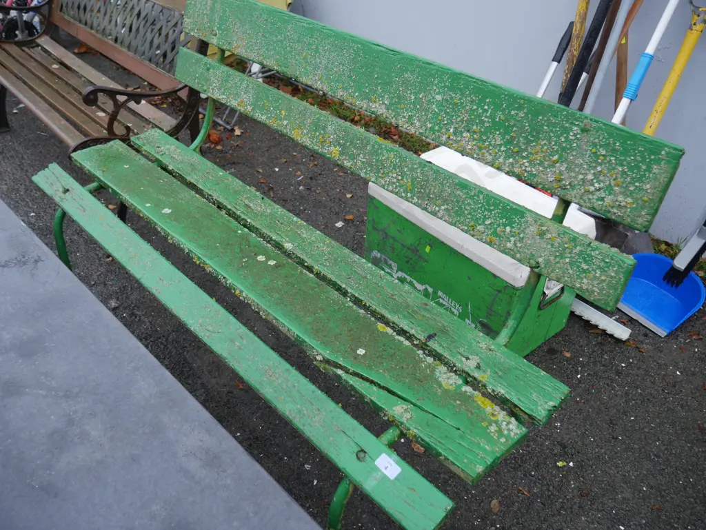 Garden bench seat Image 1++