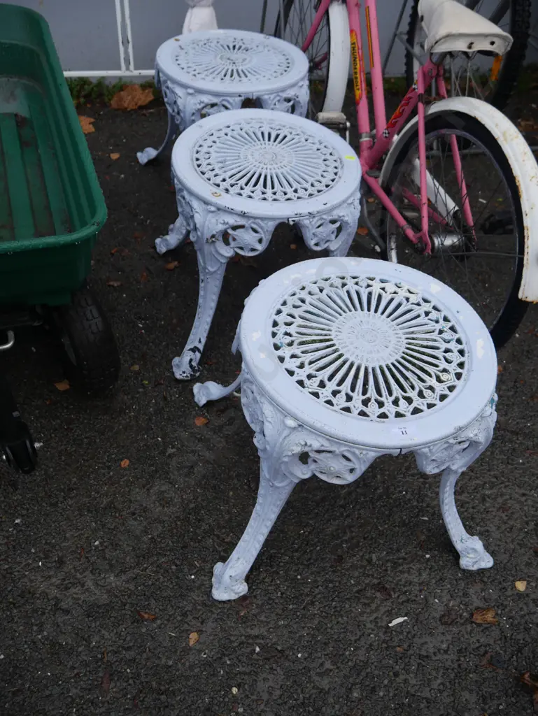 3 aluminium stools Image 1++