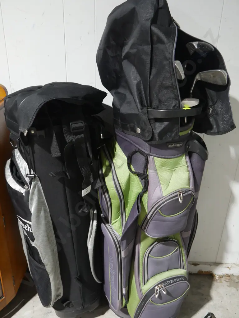Golf clubs and bags Image 1++