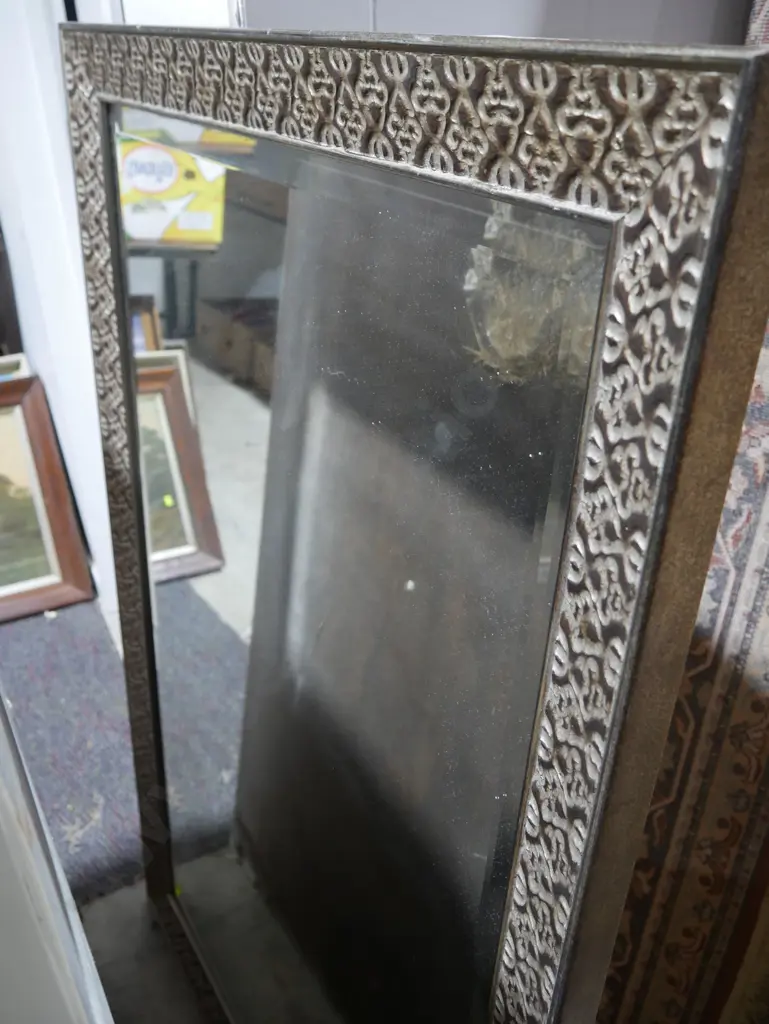 Beveled edge mirror Image 1++