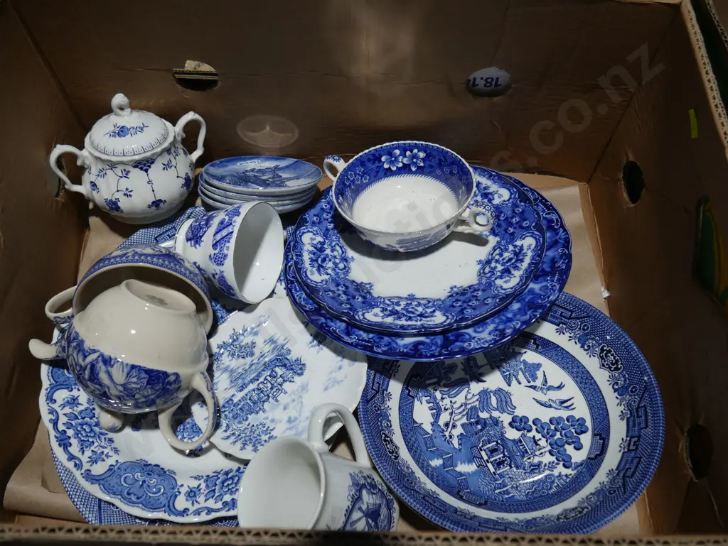 Blue and white china Image 1++