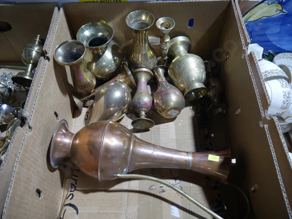 Brass vases Image 1++