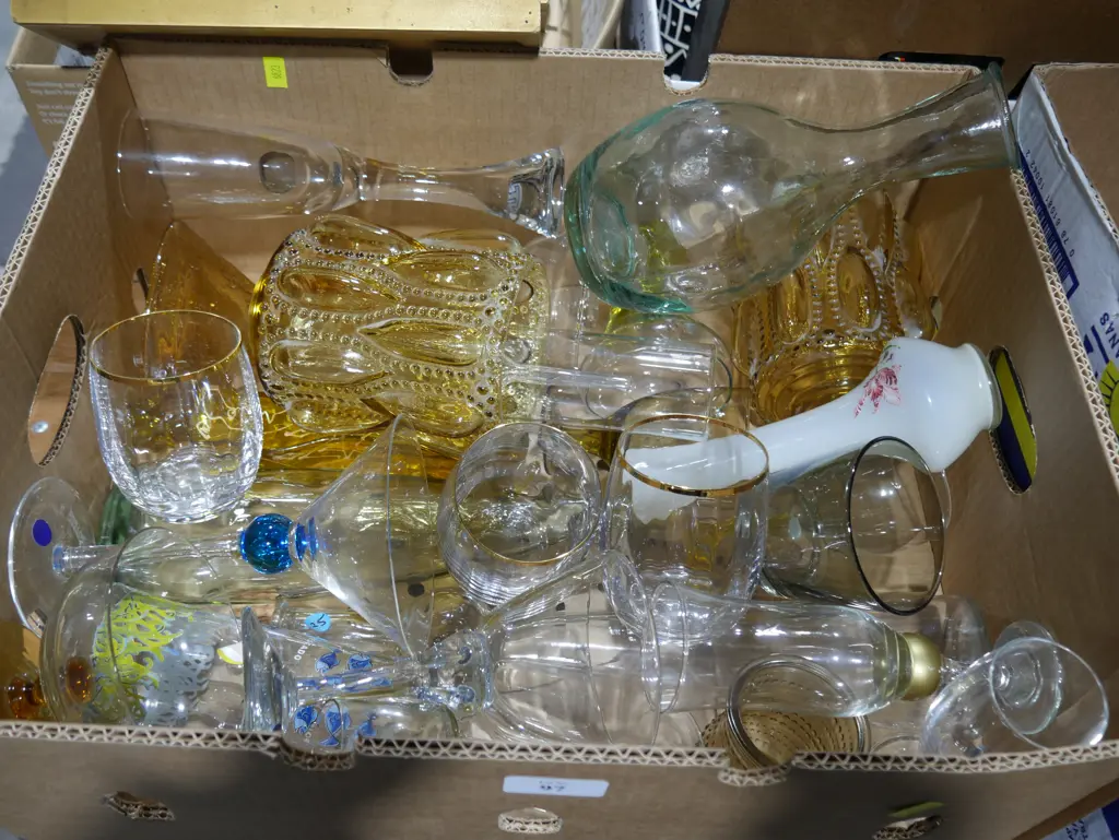 Coloured glass ware Image 1++
