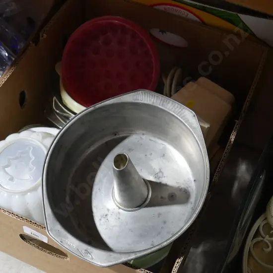 Kitchenware