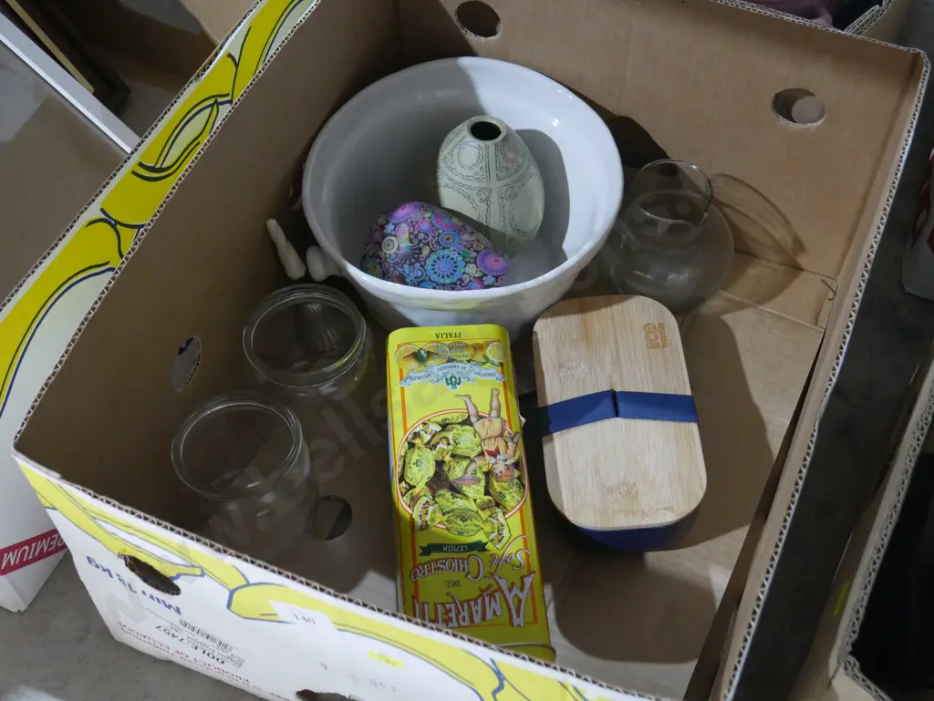 Sundries Image 1++