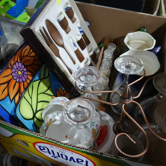 Jugs trays etc