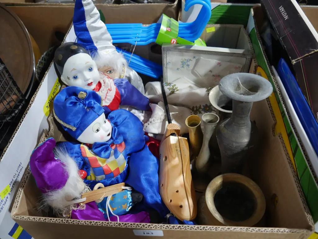 Clowns vases etc Image 1++