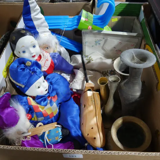 Clowns vases etc