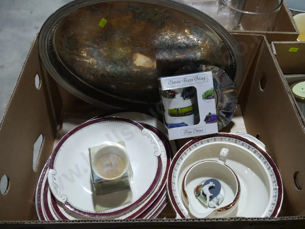 Plates tray etc Image 1++