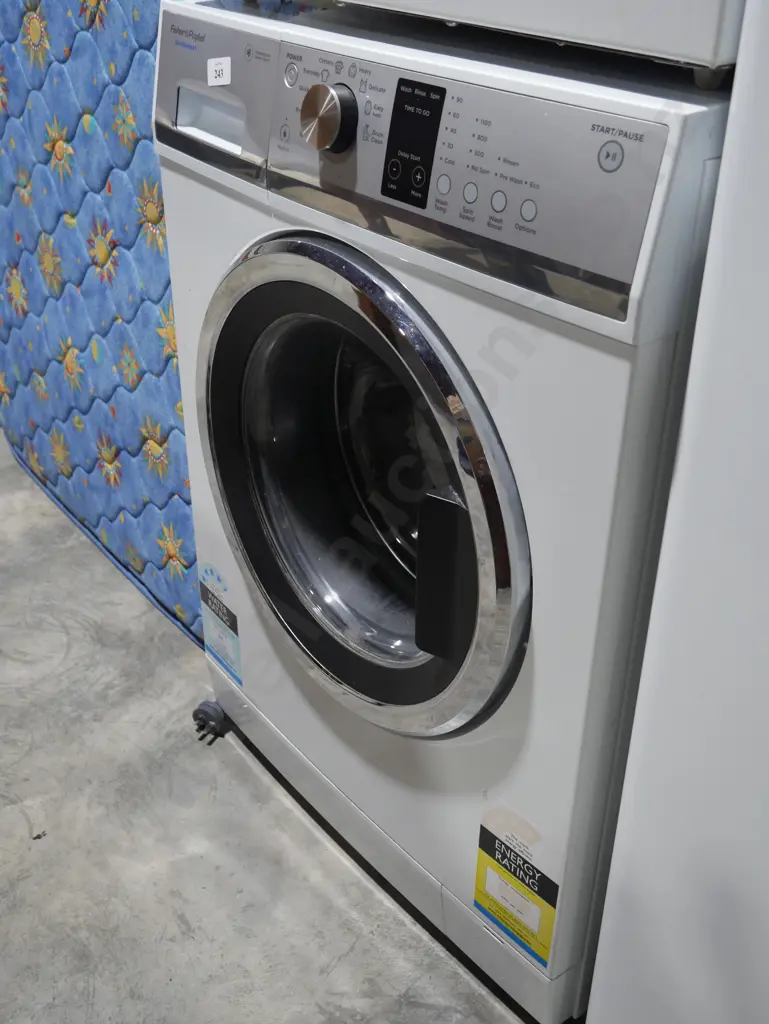 Fisher & Paykel front loader washing machine Image 1++