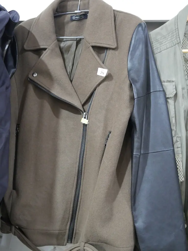 Glassons jacket Image 1++
