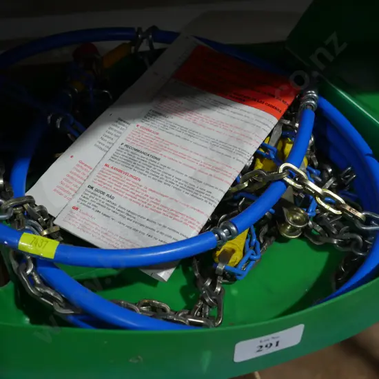 Snow chains