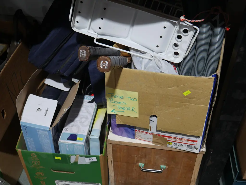 Airbeds etc, 2 boxes Image 1++