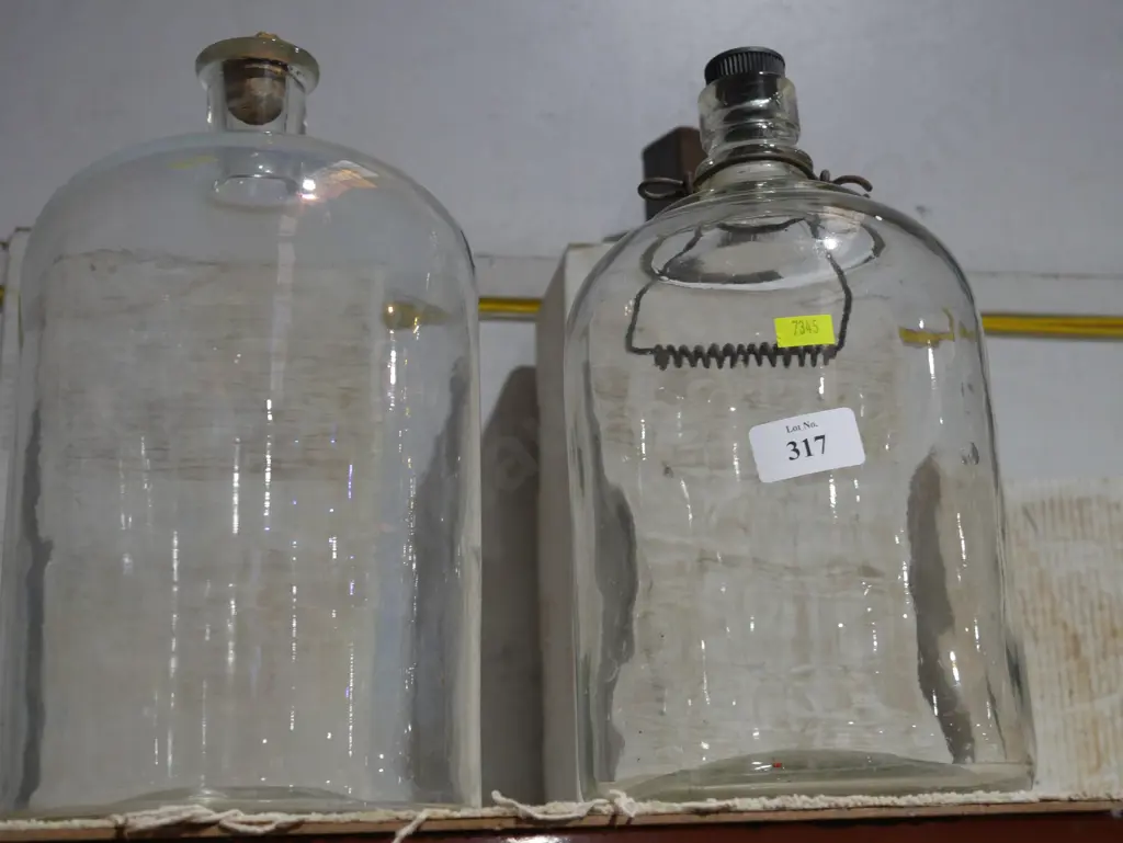 2 glass bottles Image 1++