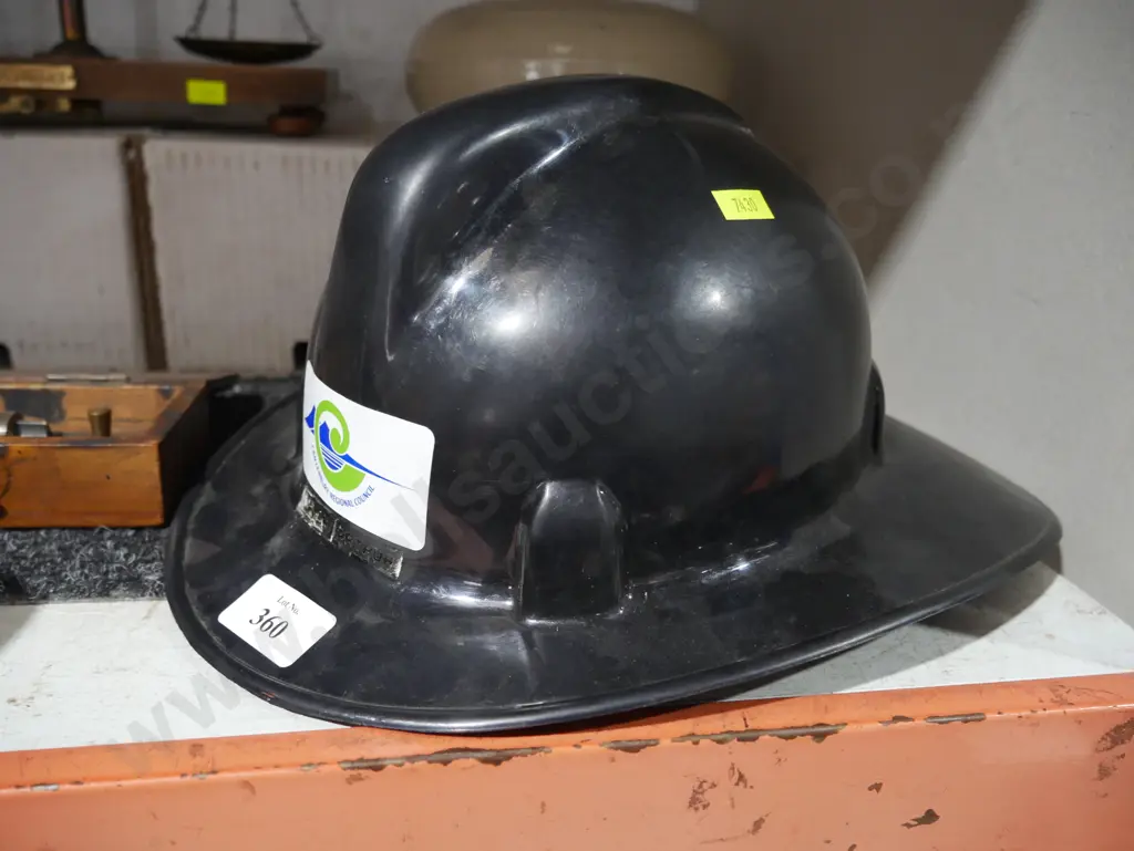 Helmet Image 1++